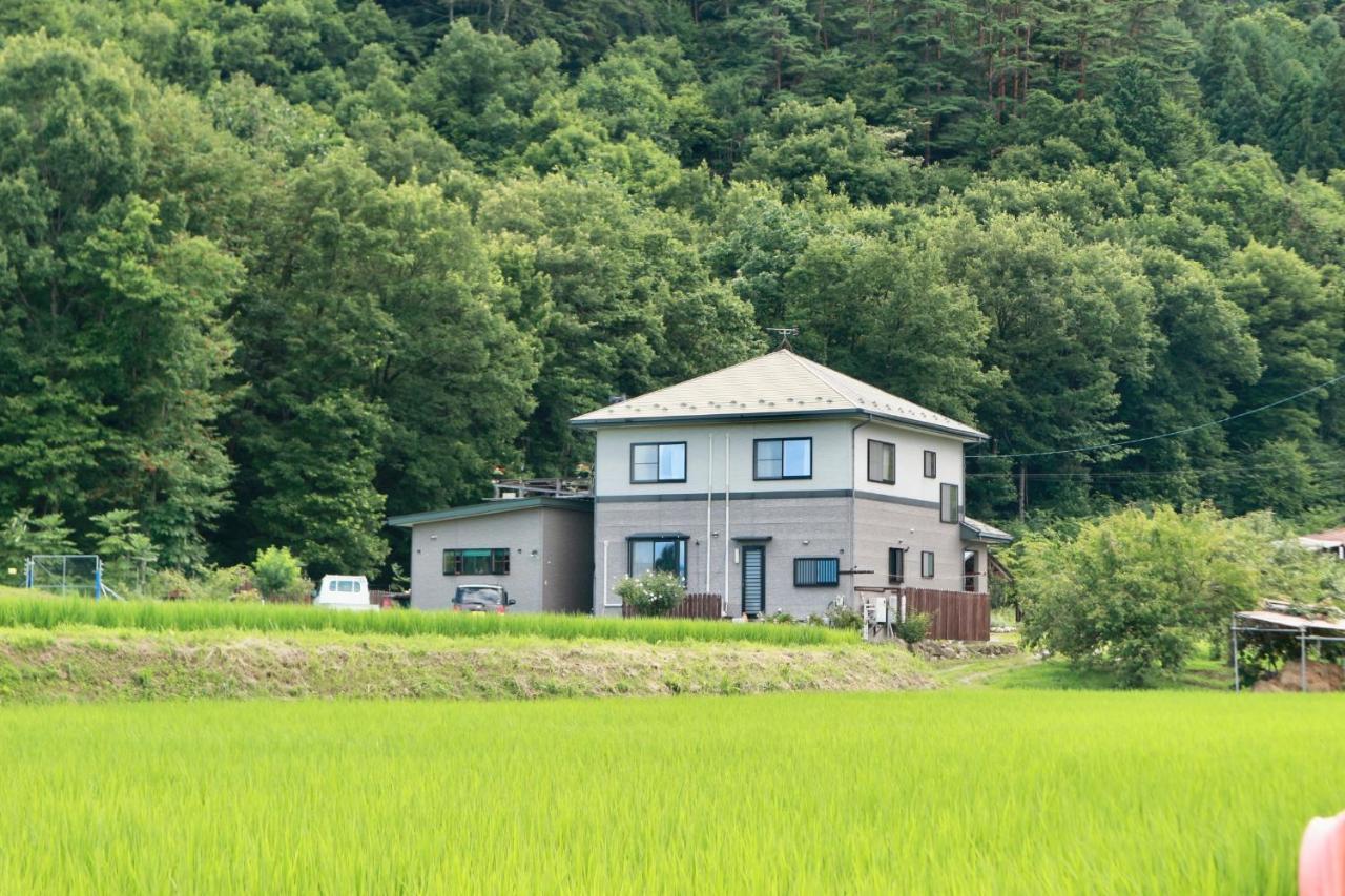 Отель Azumino Backpackers 山の風 Matsukawa Экстерьер фото