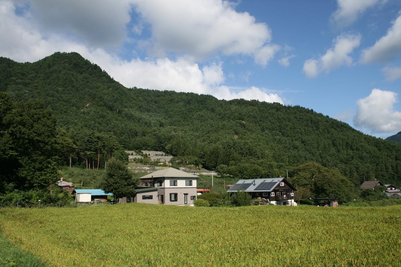 Отель Azumino Backpackers 山の風 Matsukawa Экстерьер фото